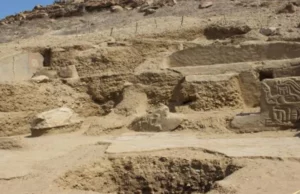 Archaeologists discovered ancient temple near Chiclayo, dating back 5000 years.
